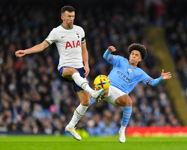 年轻球员的 年轻球员的