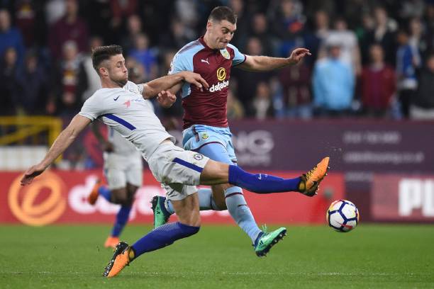 崭露头角 崭露头角